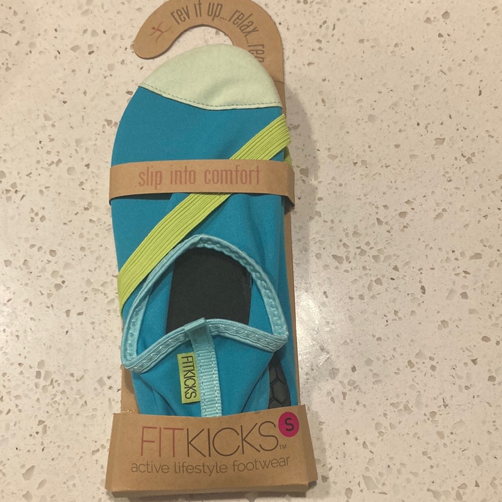 Beach shoes